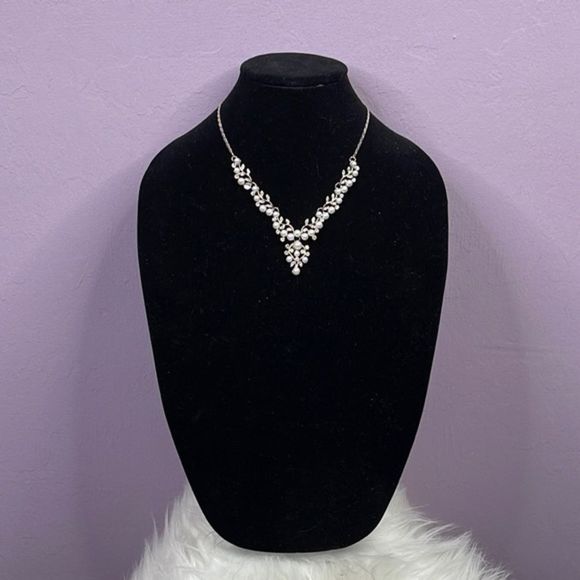 IDK Jewelry - Silver Pearl Bling V Drop Evening Formal Costume